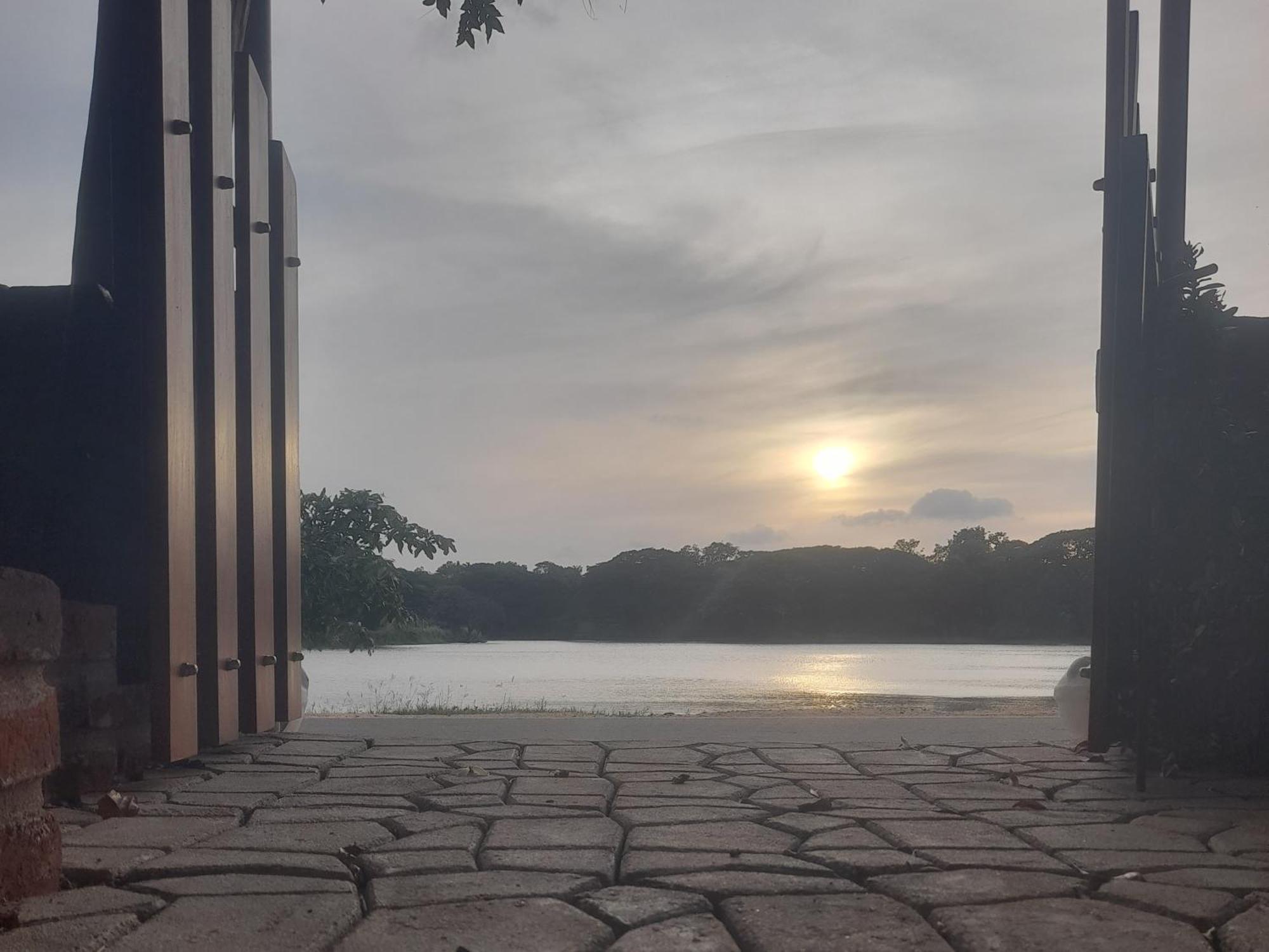 Shashin Lake Resort Dambulla Exterior foto