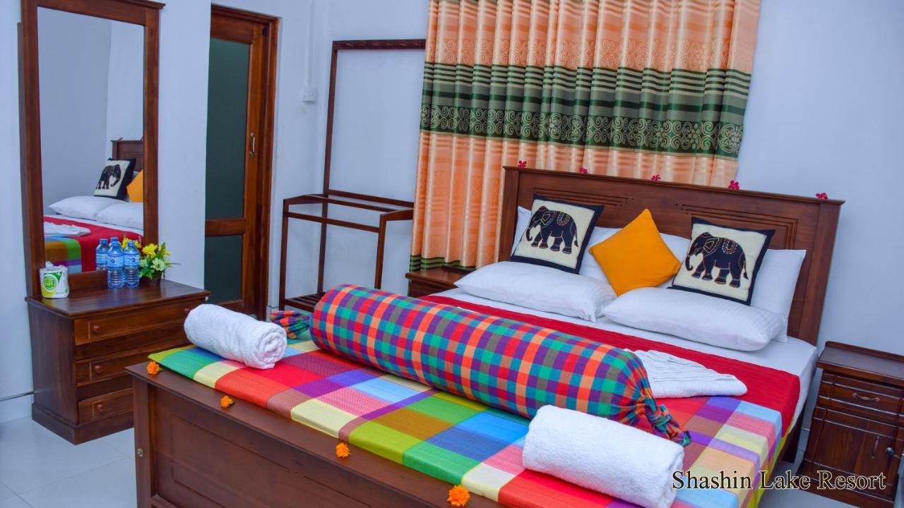 Shashin Lake Resort Dambulla Exterior foto