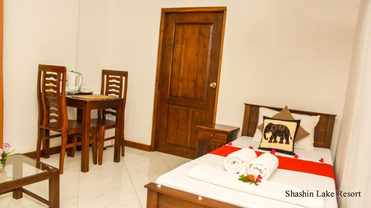 Shashin Lake Resort Dambulla Exterior foto